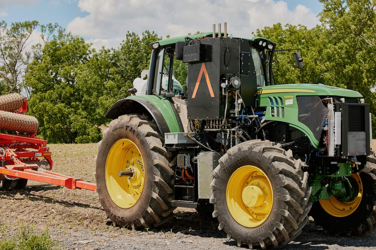 Ammonia power tractor